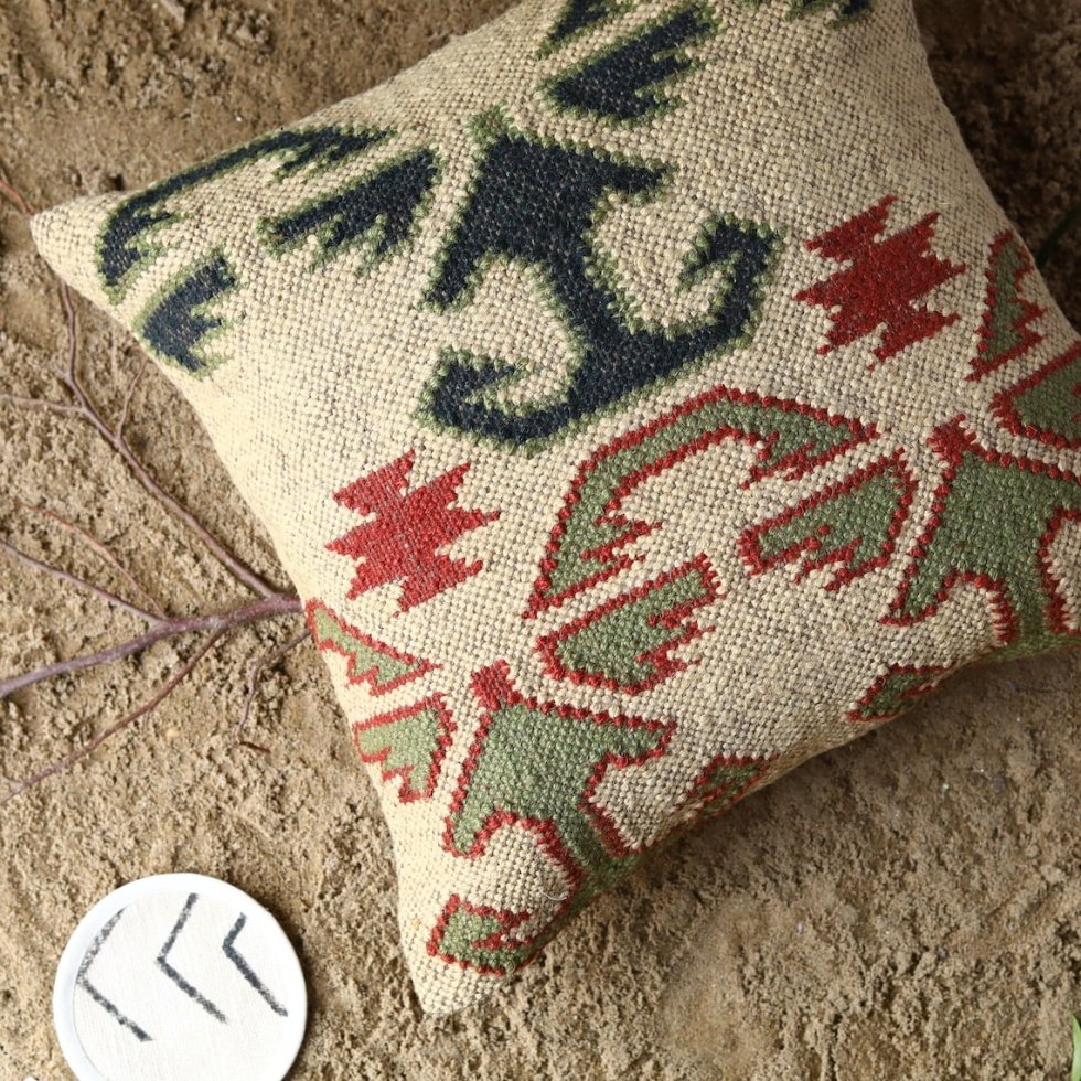 Ivoor tribal woo en jute kussen - Afbeelding 3