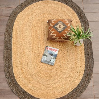 Ovale jute vloerkleden met bruine rand