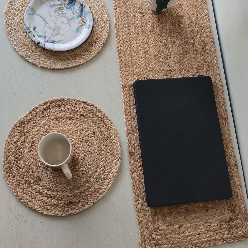 Ronde en rechthoekige jute placemats Ronde en rechthoekige jute placemats - Afbeelding 2