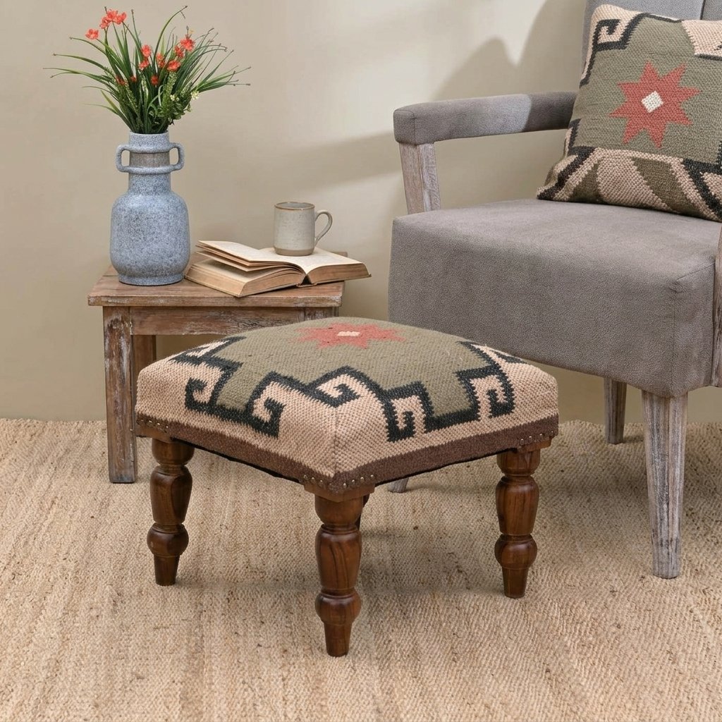 Ivory ornate jute ottoman stool Ivory ornate jute ottoman stool